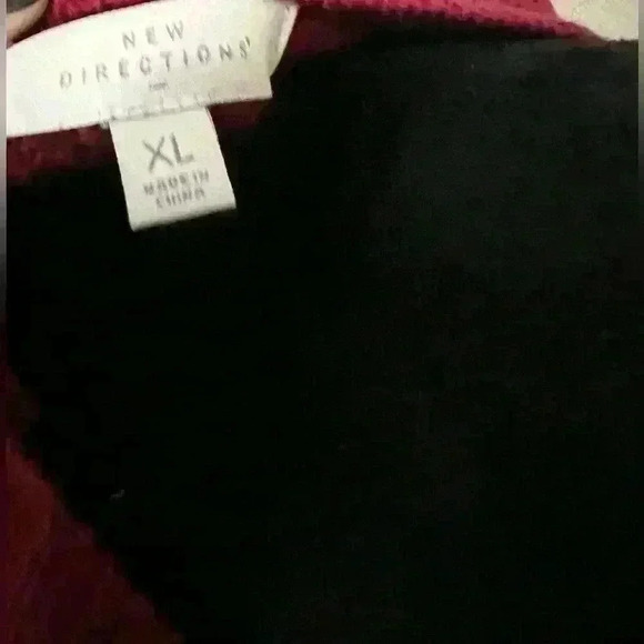 New Directions Open Front Knit Embellished Cadigan Sweater Size XL Red/Black - Picture 5 of 6
